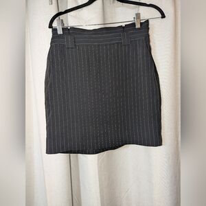 Express Size 4 Pinstripe NWOT Striped Skirt Office